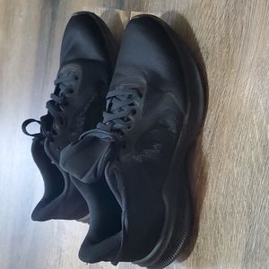 Nike Running Shoes Size 8 Women